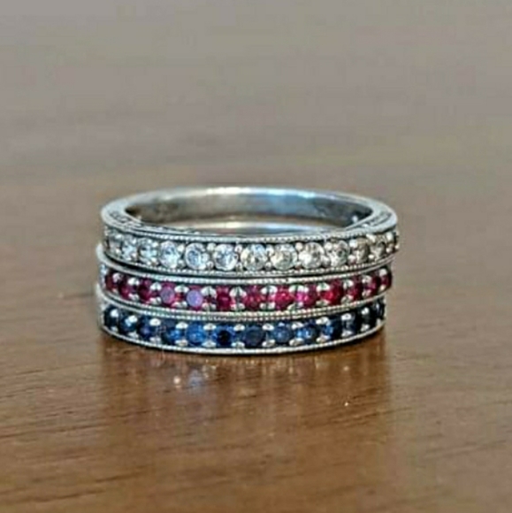 Kay's stackable rings - Picture 2 of 3